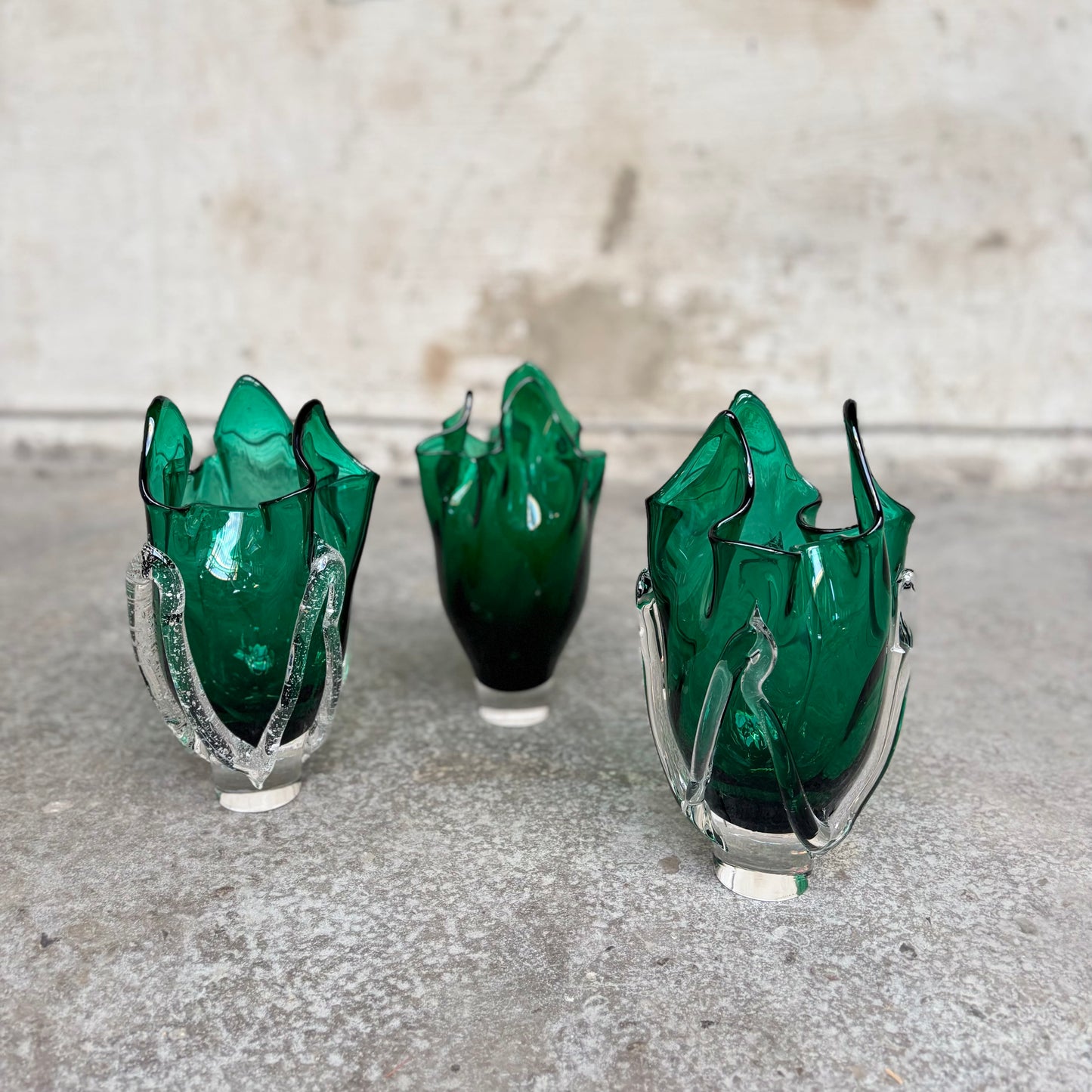 Kodanska Faith Vase 01 Art Vase Green W/Sand Art